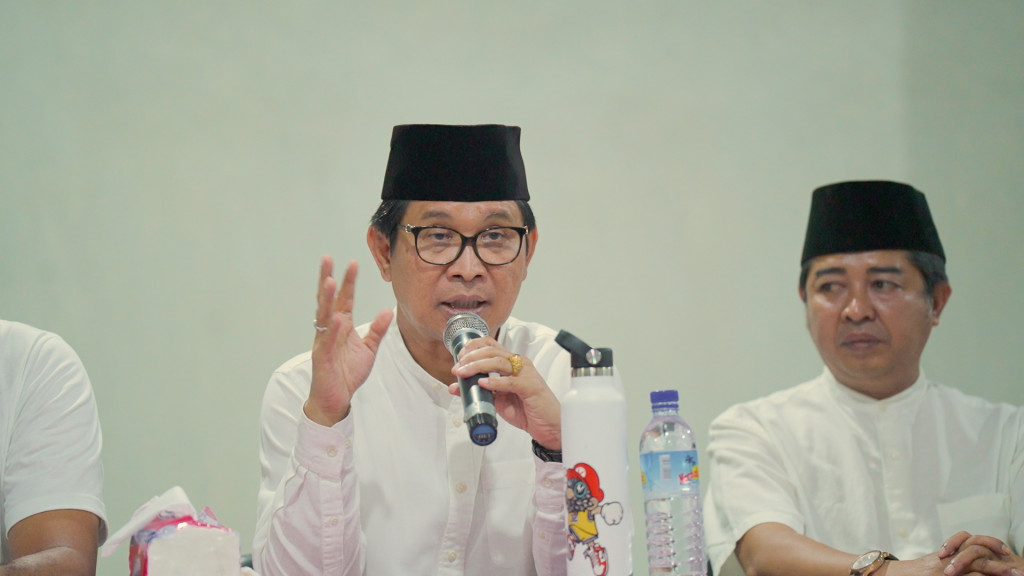 Sekda Adi Arnawa Hadiri Acara Takbiran di Masjid Jami' Mujahidin Tanjung Benoa